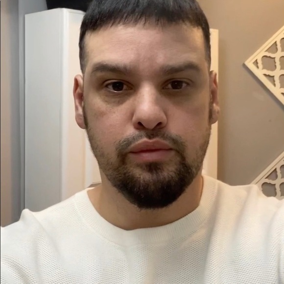 Meet your Posher, Robert - Picture 1 of 1